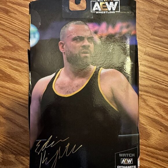 AEW Walmart Exclusive 2 figure Set - Picture 3 of 15